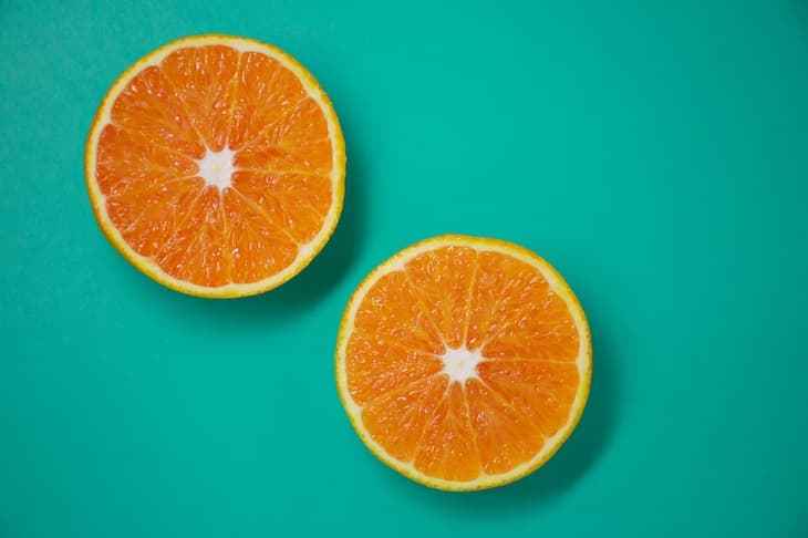 Con qué colores combina el naranja