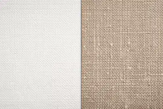 Comparativa de textura de lienzo para pintar: algodón de grano fino frente a lino de grano más marcado.