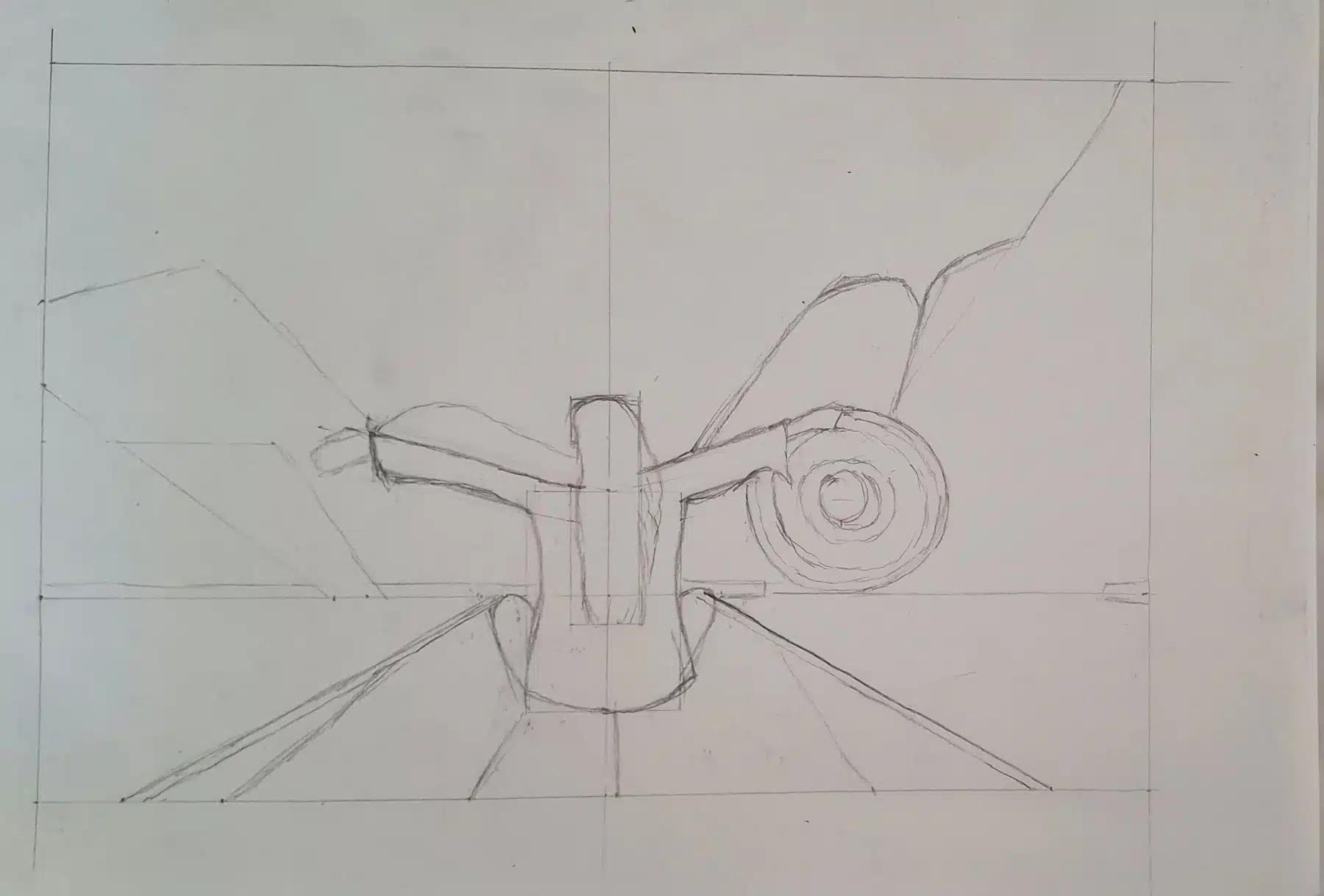 Trabajos de los alumnos Ejercicio de construcción lineal y perspectiva de un objeto realizado por alumnado de ArteEscuela