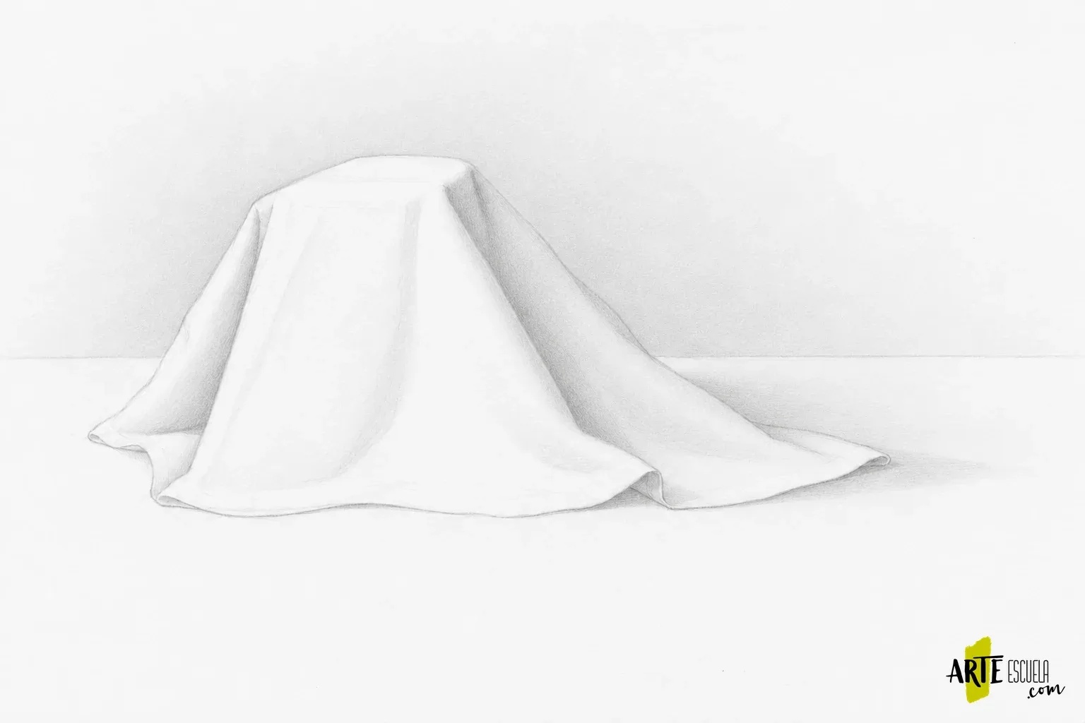Dibuja una tela blanca a lápiz: separa sus luces del blanco del papel Paño blanco a grafito con medios tonos suaves que conectan la caída y las sombras del pliegue
