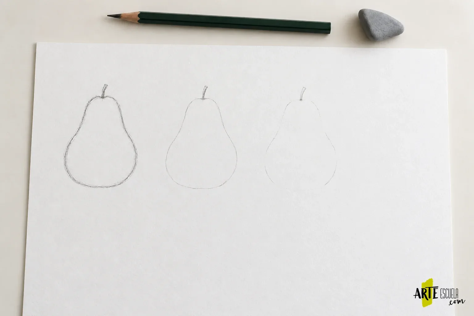 El dibujo a lápiz se ve demasiado bajo la acuarela: cómo preparar el encaje Los mismos tres encajes de pera después de aligerar el grafito, con una goma moldeable junto a la hoja